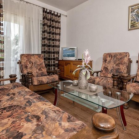 נאום Tea Apartman מראה חיצוני תמונה